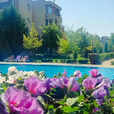 Golf Club & Orchid Noks Mia Apartament *